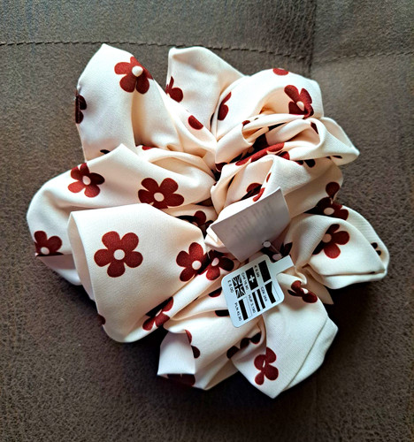 Claire scrunchie - claire's,